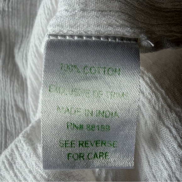 Lilly Pulitzer White Cotton Eyelet Peplum Blouse Size M Coastal Chic - Picture 5 of 10